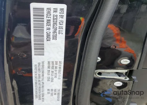 2023 Dodge Charger Scat Pack z USA, uszkodzony, nr VIN 2C3CDXGJ2PH672032